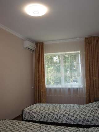 Апартаменты Sun Family Апарт-отель Гагра-2